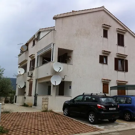Lea Apartment