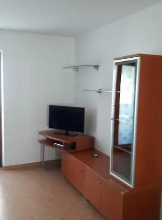 Apartment Lea Cres